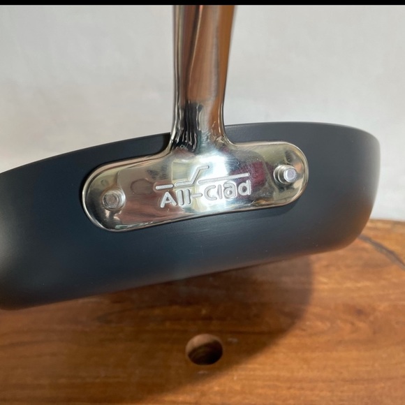 All Clad black non stick 10.5 inch skillet cookware Pan new - Picture 7 of 10